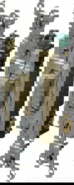 4 Pole, 120 to 277 VAC, 20 Amp, Commercial Grade Toggle Four Way Switch